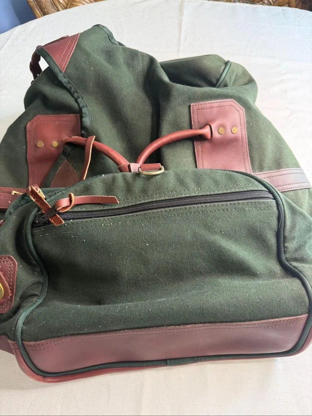 Vintage Orvis Battenkill Green Canvas Leather Duffel Weekender Travel Bag